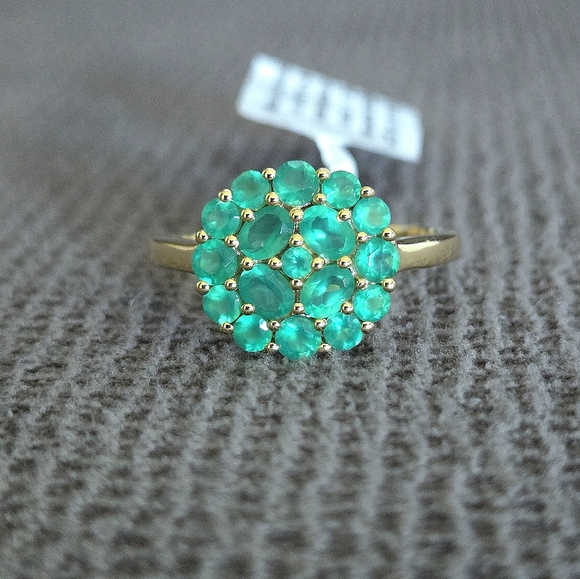 Shivam Green💚 Onyx Floral🌸 Cluster Ring💍 - NWT - Picture 2 of 16